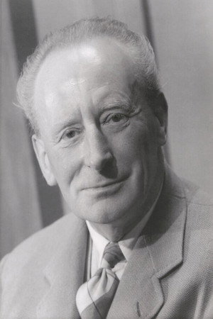 Kynaston Reeves photo