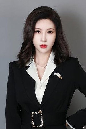 Photo of 张灵钰 from the Latest Netflix gallery