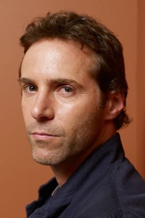 Alessandro Nivola photo