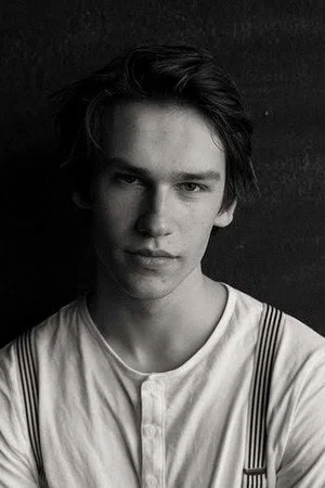 Photo of Alexandros Koutsoulis from the Latest Netflix gallery