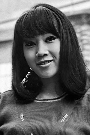 Photo of Mei-Chen Chalais from the Latest Netflix gallery