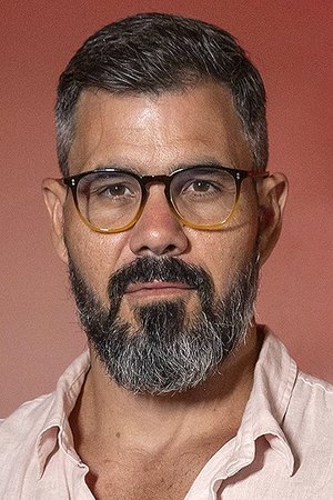 Juliano Cazarré photo