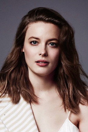 Photo of Gillian Jacobs from the Latest Netflix gallery