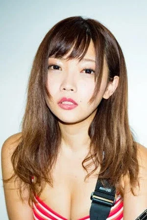 Photo of Ena Fujita from the Latest Netflix gallery