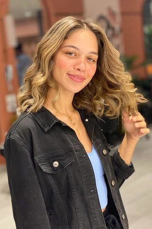 Photo of Jayda Mansour from the Latest Netflix gallery