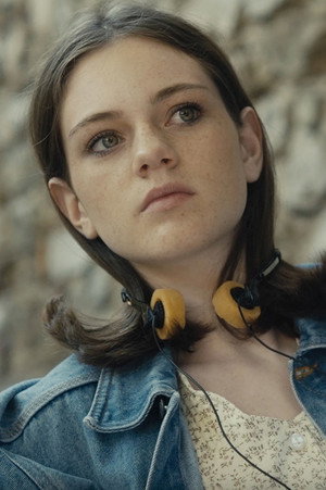 Photo of Ana Lu Lamut from the Latest Netflix gallery