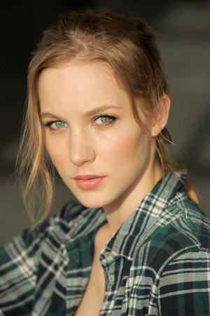Photo of Tina Ivlev from the Latest Netflix gallery