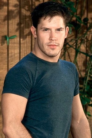 Photo of Cameron Fox from the Latest Netflix gallery