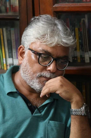 Joydeep Mukherjee photo