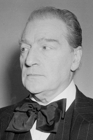 Photo of Sacha Guitry from the Latest Netflix gallery
