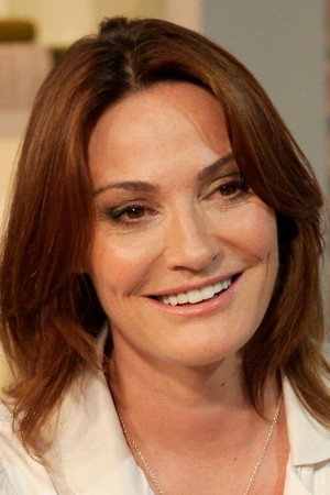 Sarah Parish photo