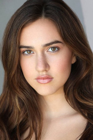 Photo of Pilot Paisley-Rose from the Latest Netflix gallery