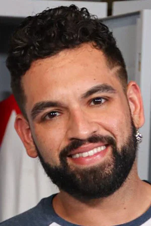 Photo of Justin Eros from the Latest Netflix gallery