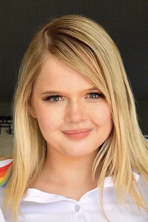 Photo of Coco Lovelock from the Latest Netflix gallery