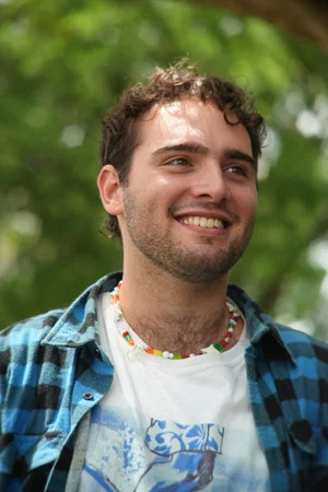 Photo of Alec Tanner from the Latest Netflix gallery