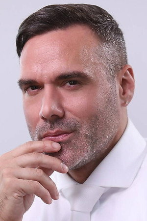 Photo of Manuel Skye from the Latest Netflix gallery