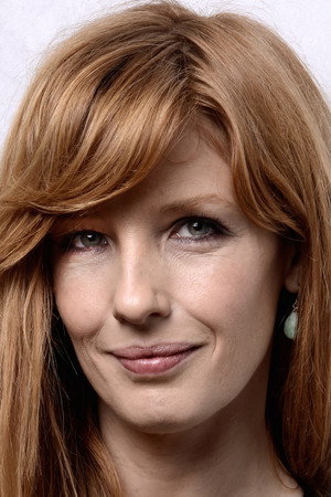 Kelly Reilly photo