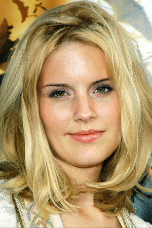 Maggie Grace photo