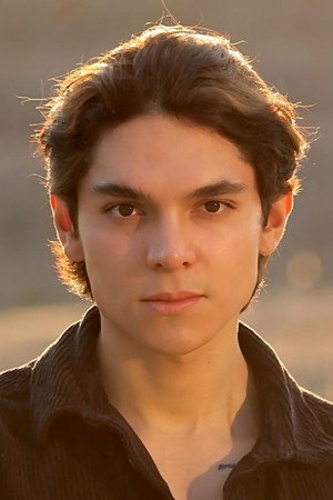 Photo of Elliot Alva from the Latest Netflix gallery
