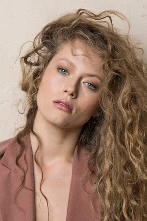 Henessi Schmidt photo