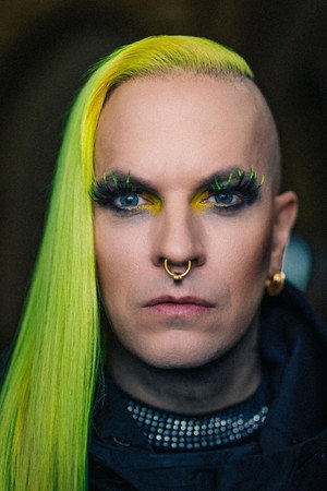 Photo of Chris Harms from the Latest Netflix gallery