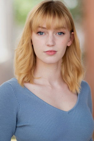Photo of Leah Merritt from the Latest Netflix gallery