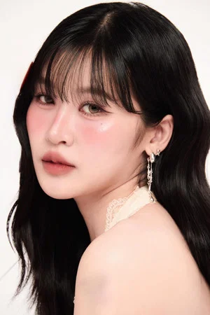 Photo of Khawisara Singplod from the Latest Netflix gallery