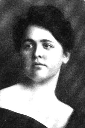 Photo of Ruth Allen from the Latest Netflix gallery