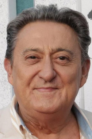 Photo of Mariano Peña from the Latest Netflix gallery