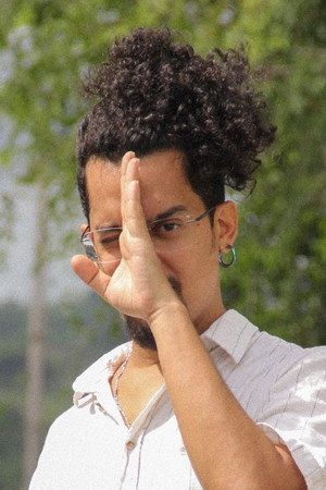 Photo of Thacle de Souza from the Latest Netflix gallery