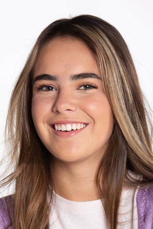 Photo of Estefi Merelles from the Latest Netflix gallery