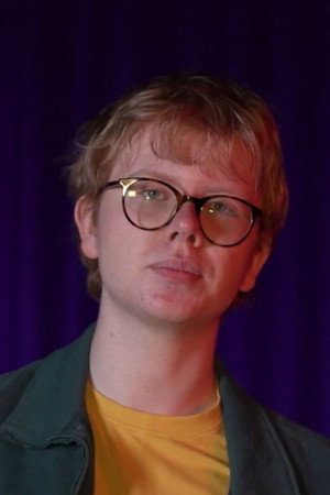 Photo of Joe Barlow from the Latest Netflix gallery