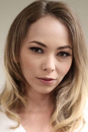 Photo of Angel Smalls from the Latest Netflix gallery