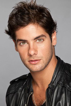 Photo of Andrés Wiese from the Latest Netflix gallery