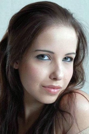 Photo of Kaylee Williams from the Latest Netflix gallery
