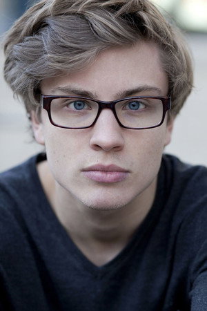 Jannik Schümann photo