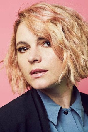 Amy Seimetz photo