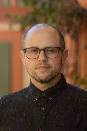 Photo of Nicholas Monsour from the Latest Netflix gallery