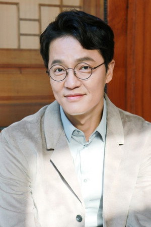 Cho Han-cheul photo