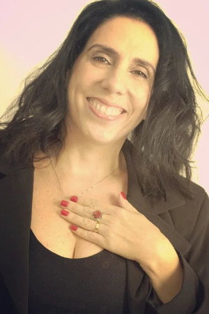 Juliana Guimarães photo