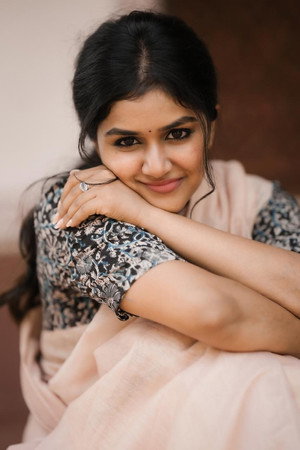 Photo of Sanjana Anand from the Latest Netflix gallery