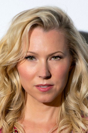 Photo of Sara Sanderson from the Latest Netflix gallery