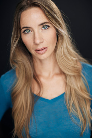 Photo of Jess Weaver from the Latest Netflix gallery