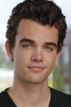 Photo of Seamus Boyle from the Latest Netflix gallery