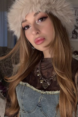 Photo of Sueda Uluca from the Latest Netflix gallery