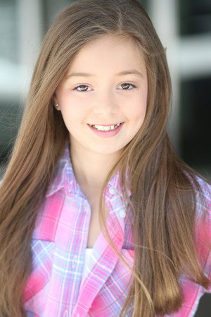 Photo of Hannah Colin from the Latest Netflix gallery