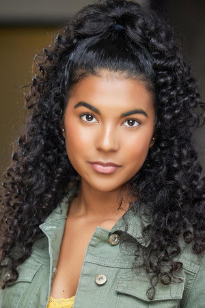 Photo of Danielle Chambers from the Latest Netflix gallery