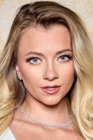 Photo of Riley Star from the Latest Netflix gallery