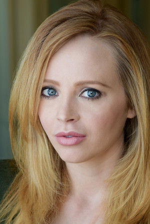 Photo of Jessica Willis from the Latest Netflix gallery
