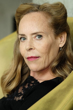Photo of Isabelle Mann from the Latest Netflix gallery
